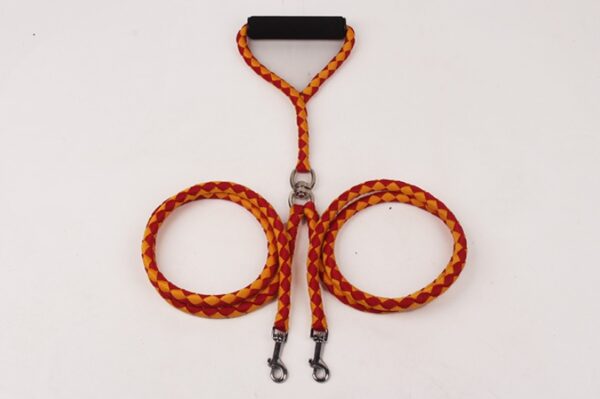 Hand-Knitted Wear-Resistant Dog Leash - Image 5